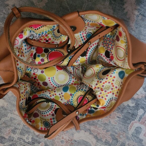 Tan-coloured Pepe Moll shoulde bag with handles and detachable shoulder strap - Picture 9 of 16